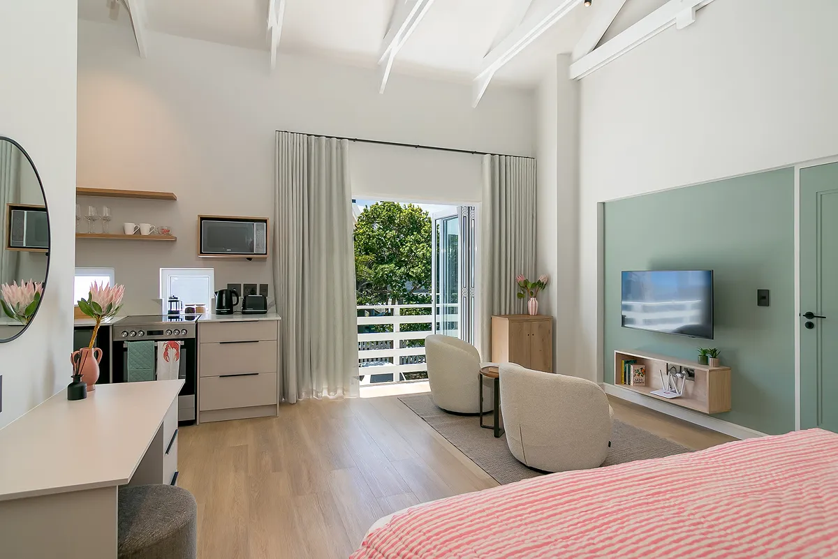 Featherbed gallery image 7