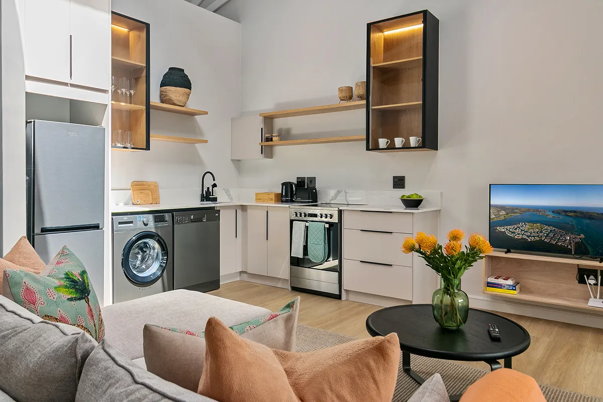 Lagoon gallery image 6